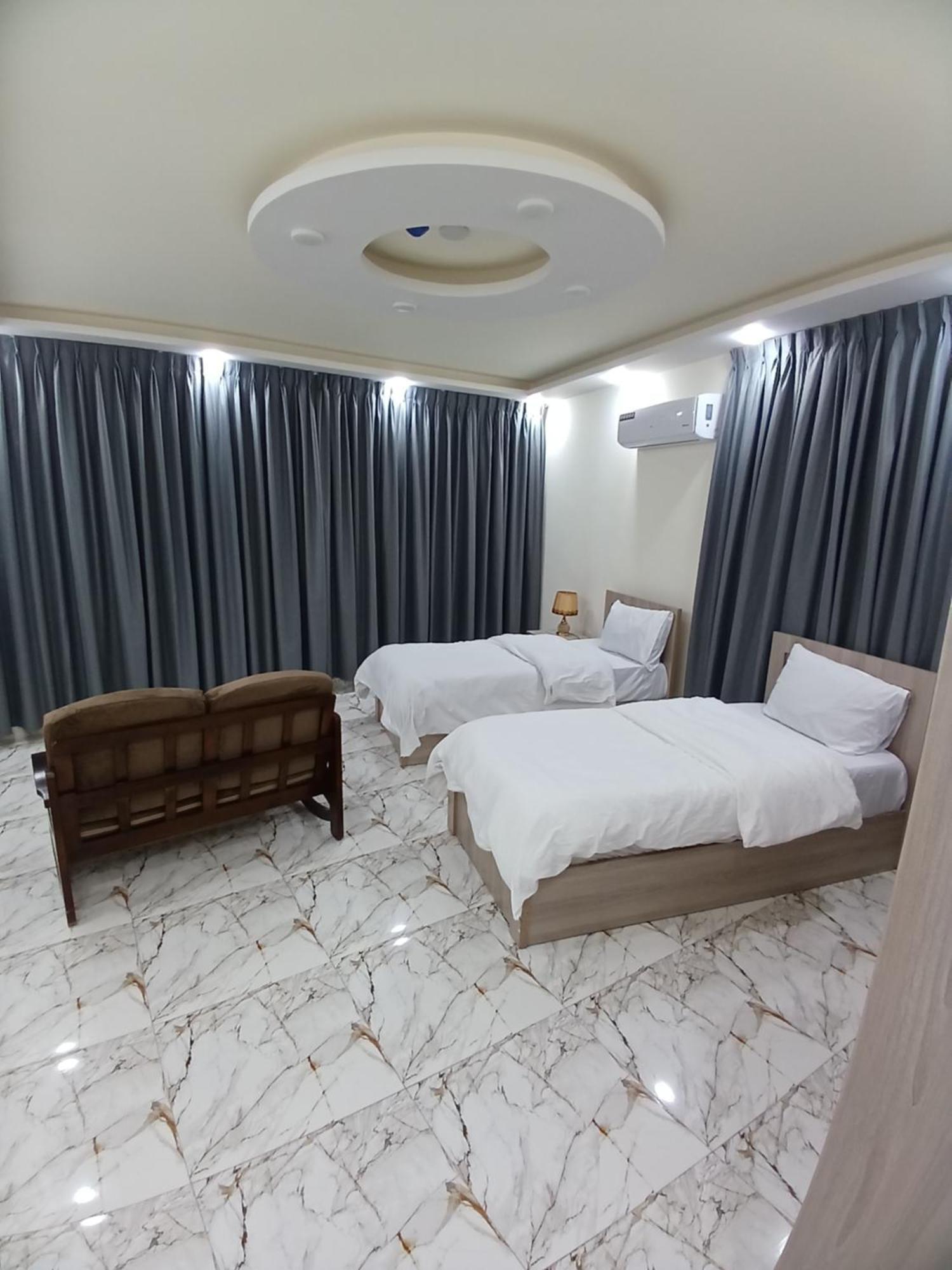 Dream House Hotel Jarash Esterno foto