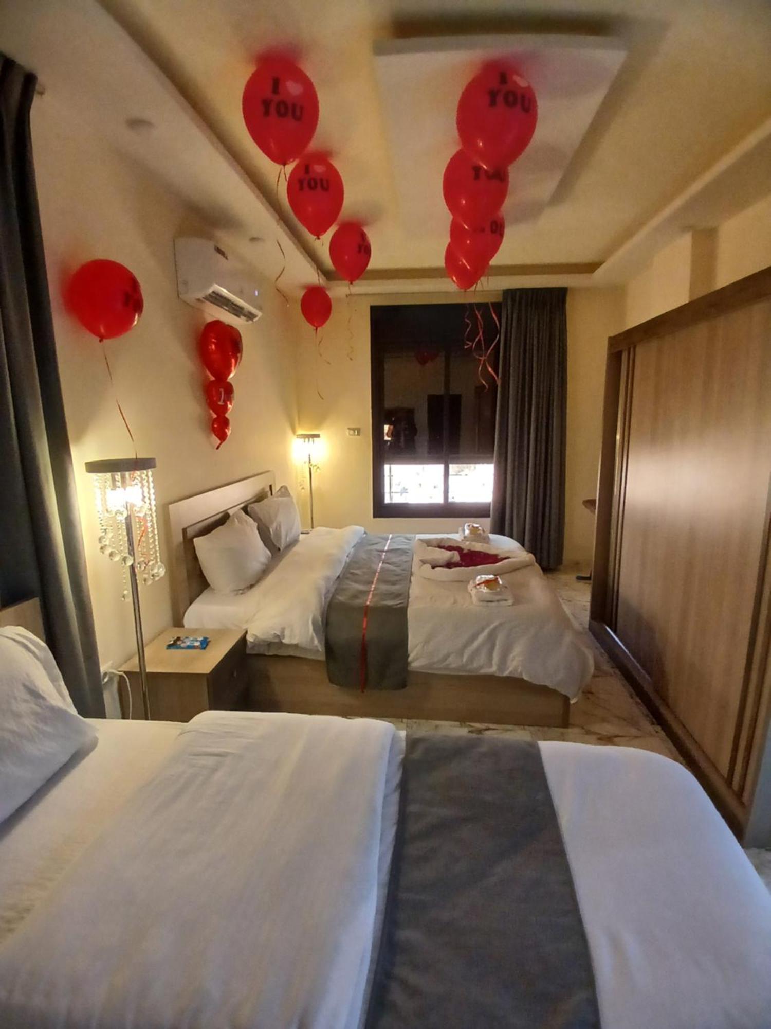 Dream House Hotel Jarash Esterno foto