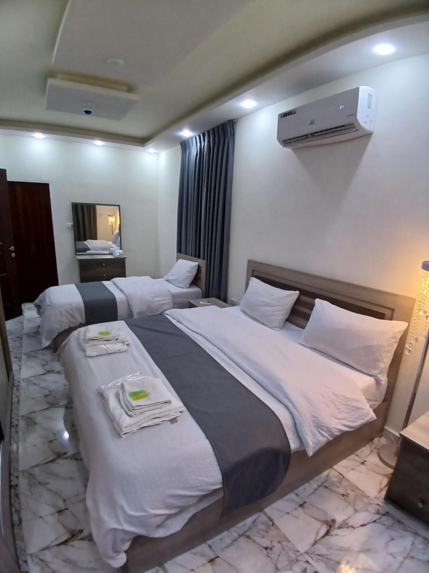 Dream House Hotel Jarash Esterno foto